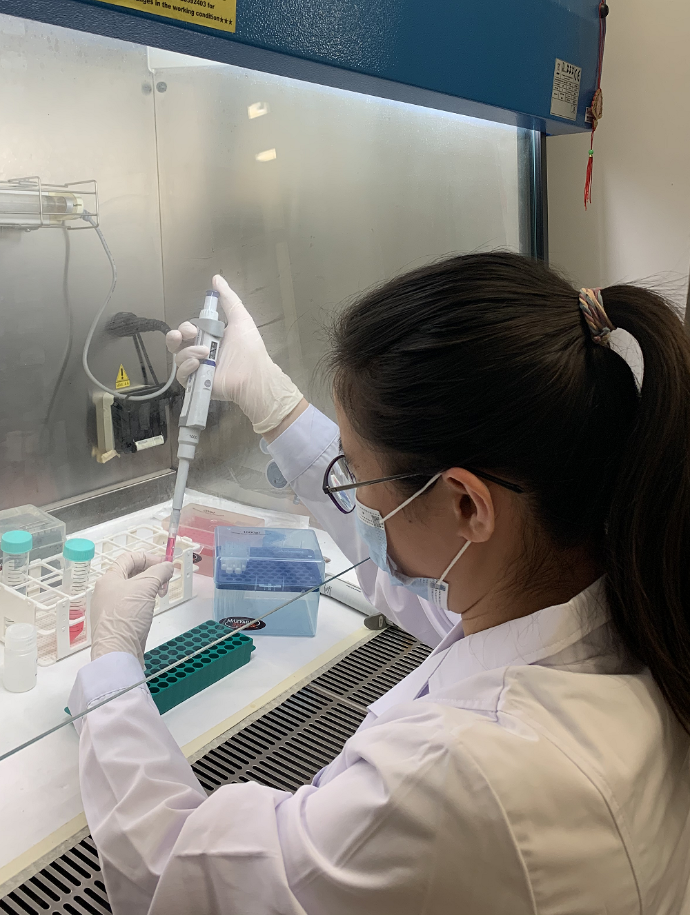 检测 SARS-CoV-2 病毒变种 - 香港大学工程跨学科团队开发针对 COVID-19 病毒变种的新污水监测方法